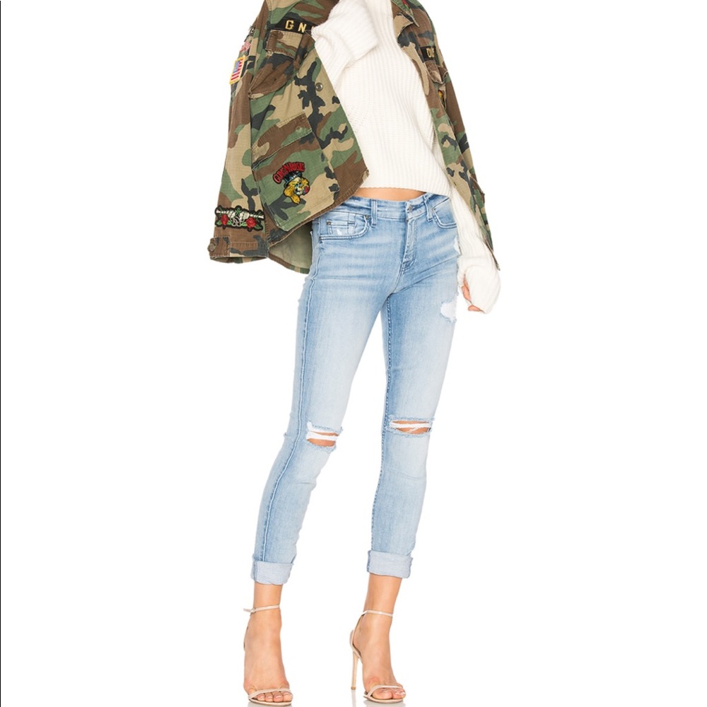 NWT 7 FOR ALL MANKIND Skinny Distressed Jeans